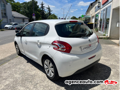 Peugeot 208 — 7