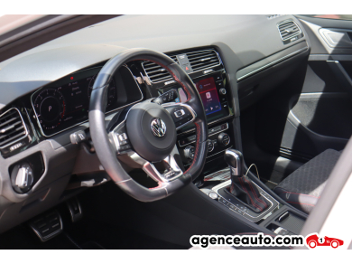 Volkswagen Golf — 25