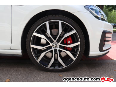 Volkswagen Golf — 40