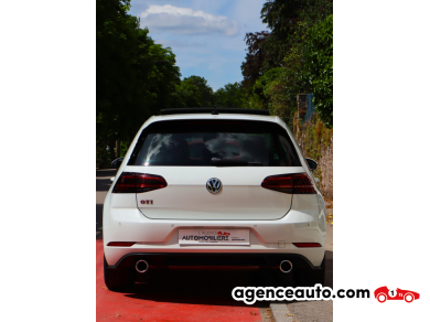 Volkswagen Golf — 7