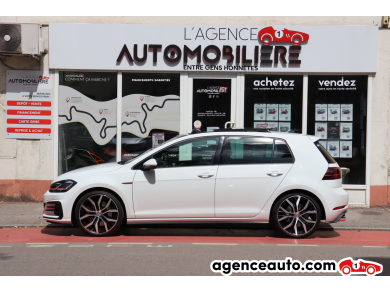 Volkswagen Golf — 3