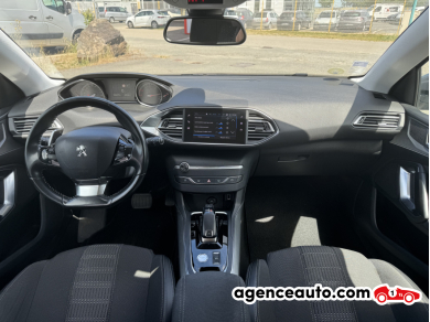 Peugeot 308 — 10