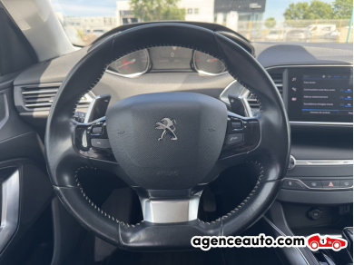 Peugeot 308 — 11
