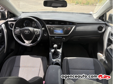 Toyota Auris — 3