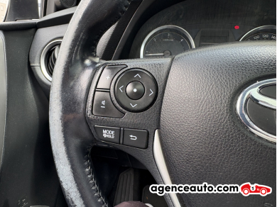 Toyota Auris — 9