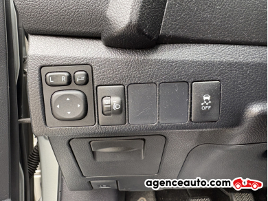 Toyota Auris — 25