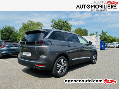 Peugeot 5008 — 3