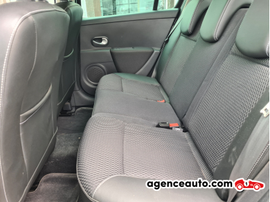 Renault Clio — 10