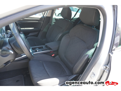 Renault Megane — 9