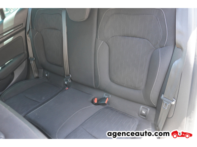 Renault Megane — 12