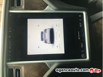 Tesla Model X — 17