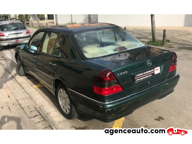 Mercedes Classe C — 15
