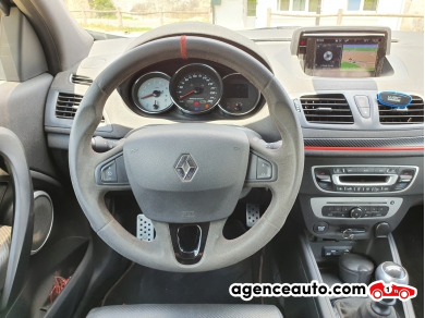 Renault Megane — 16