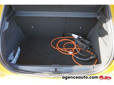 Peugeot 208 — 33