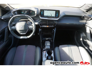 Peugeot 208 — 9