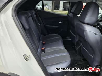 Peugeot 2008 — 13