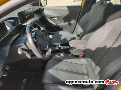 Peugeot 208 — 13