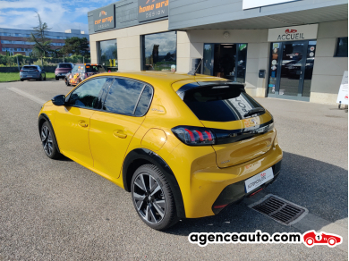 Peugeot 208 — 7