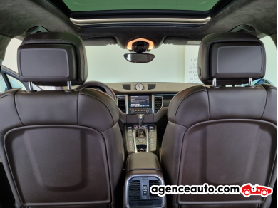 Porsche Macan — 24
