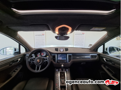 Porsche Macan — 27