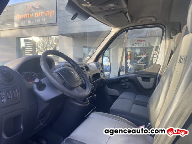 Renault Master — 10