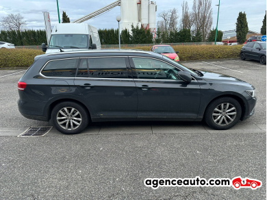 Volkswagen Passat — 6