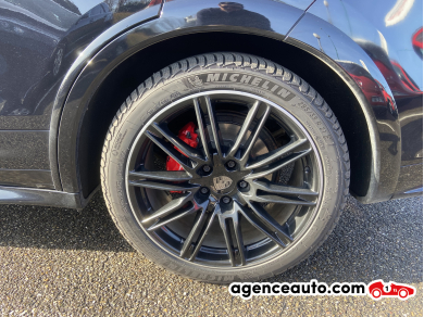Porsche Cayenne — 14