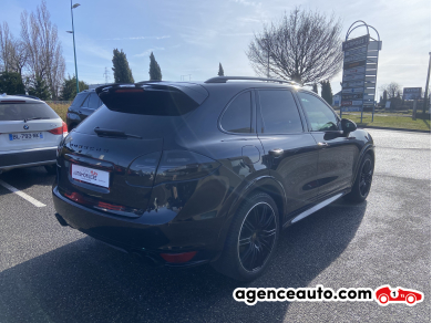 Porsche Cayenne — 5