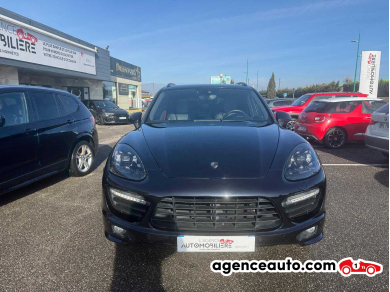Porsche Cayenne — 8
