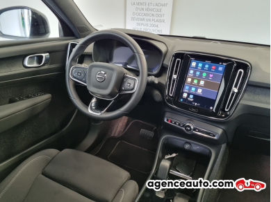 Volvo VOLVO XC40 — 22
