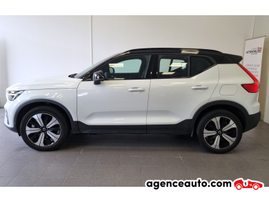 Volvo VOLVO XC40 — 3