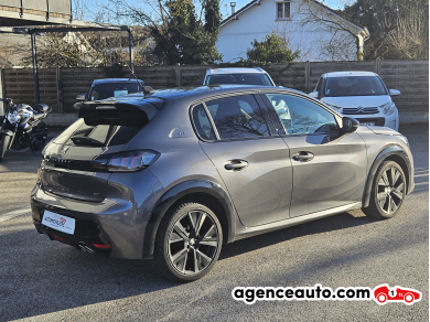Peugeot 208 — 7