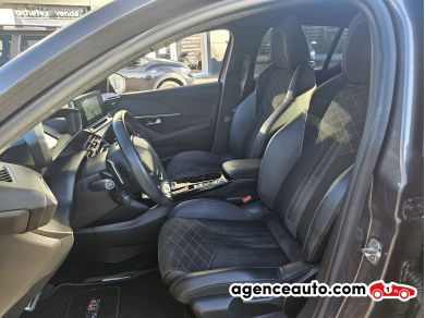 Peugeot 208 — 8