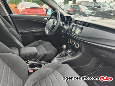 Alfa Romeo Giulietta — 9