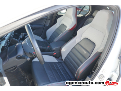Volkswagen Golf — 11
