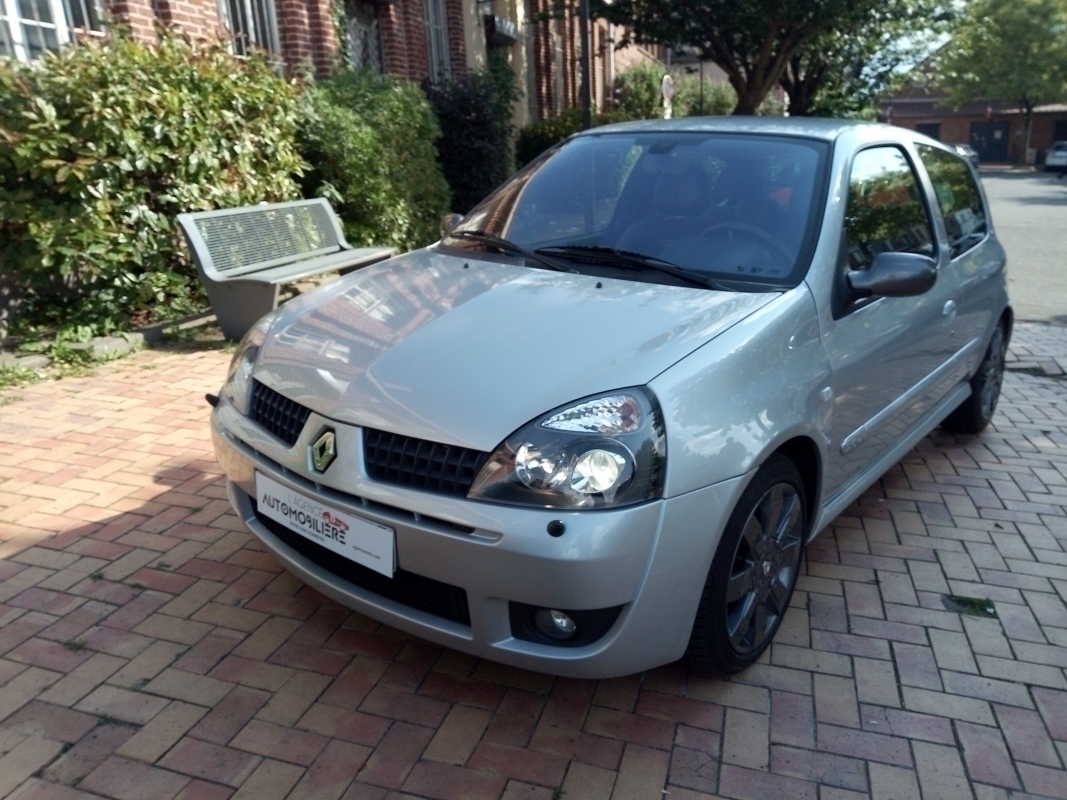 Renault Clio II RS 2.0 16V 172CV, QUIGUER AUTOMOBILES